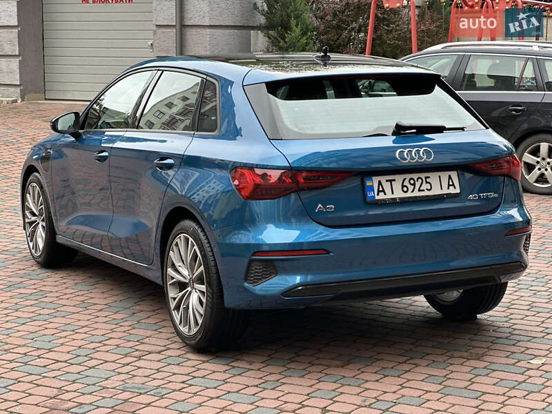 Хэтчбек Audi A3 2021 в Ивано-Франковске