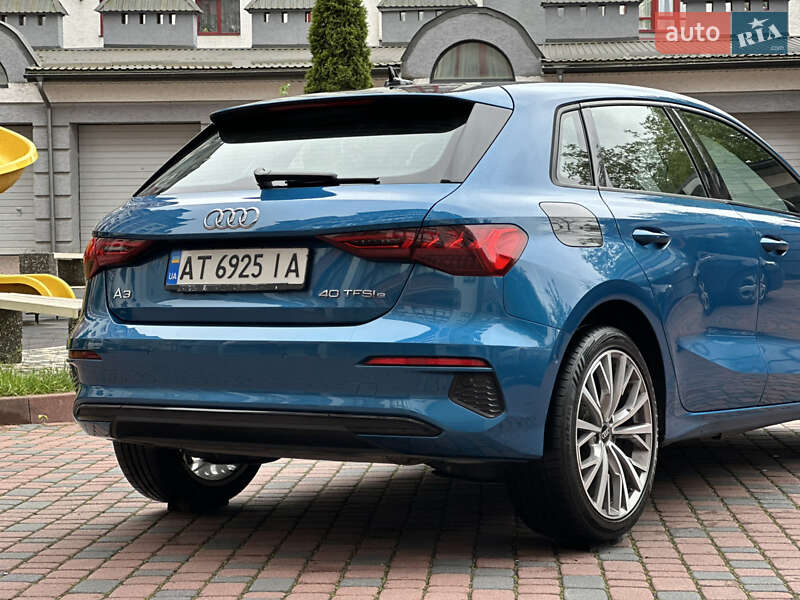 Хэтчбек Audi A3 2021 в Ивано-Франковске
