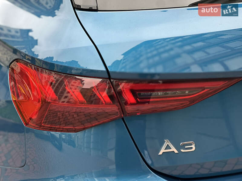 Хэтчбек Audi A3 2021 в Ивано-Франковске