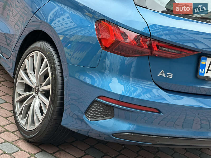 Хэтчбек Audi A3 2021 в Ивано-Франковске