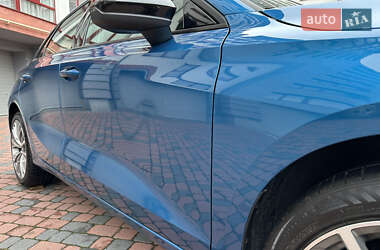 Хэтчбек Audi A3 2021 в 