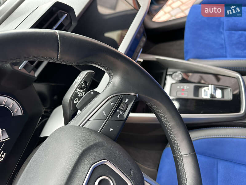 Хэтчбек Audi A3 2021 в Ивано-Франковске