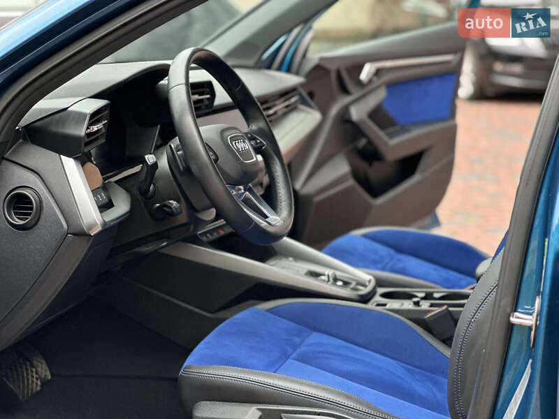 Хэтчбек Audi A3 2021 в Ивано-Франковске