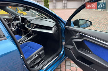 Хэтчбек Audi A3 2021 в 