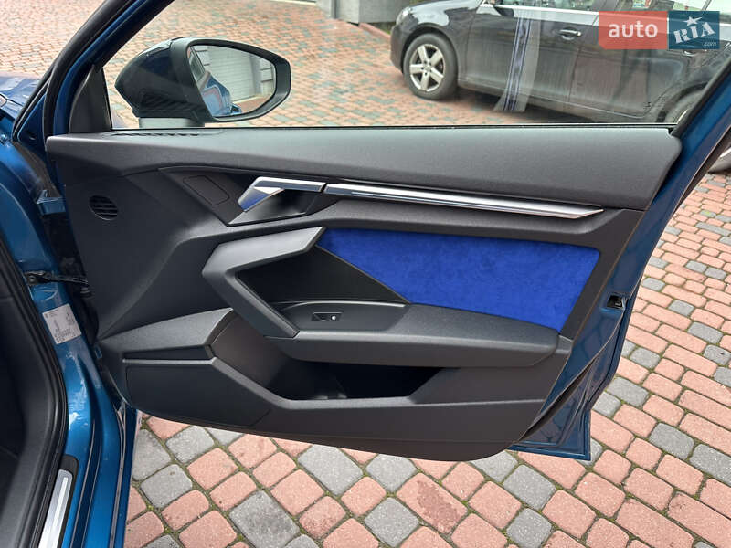 Хэтчбек Audi A3 2021 в Ивано-Франковске