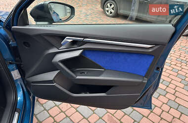 Хэтчбек Audi A3 2021 в 