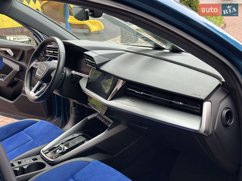 Хэтчбек Audi A3 2021 в Ивано-Франковске