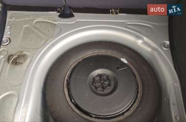 Хэтчбек Audi A3 2001 в 
