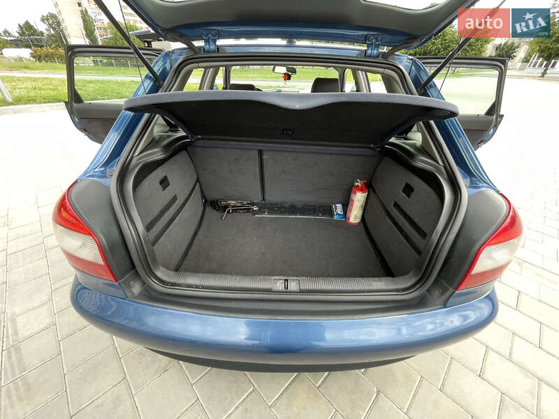 Хэтчбек Audi A3 2001 в Черкассах