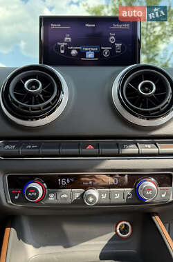 Седан Audi A3 2014 в 