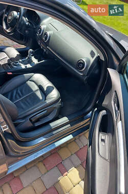 Седан Audi A3 2015 в 