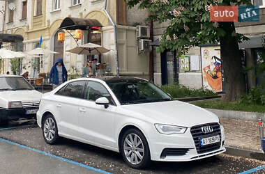 Седан Audi A3 2015 в Киеве