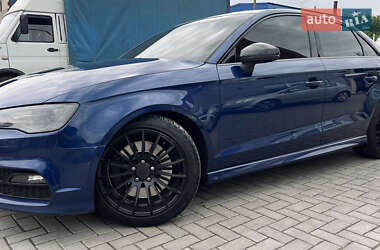 Седан Audi A3 2015 в 
