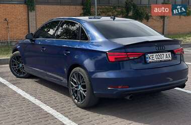 Седан Audi A3 2014 в 