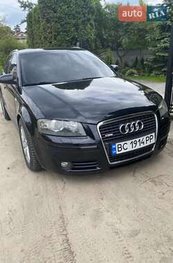 Хэтчбек Audi A3 2005 в 