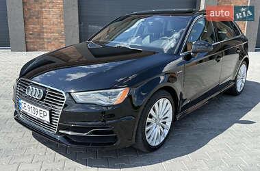 Хэтчбек Audi A3 2015 в Черновцах