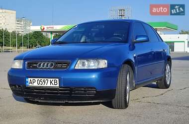 Хэтчбек Audi A3 2003 в Запорожье