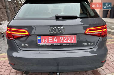 Хэтчбек Audi A3 2019 в 