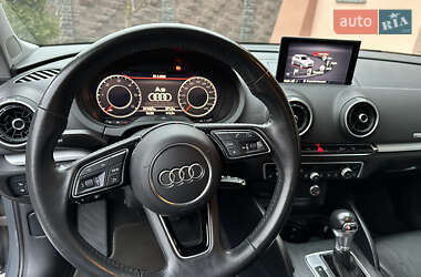 Хэтчбек Audi A3 2019 в 