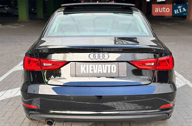 Седан Audi A3 2015 в 