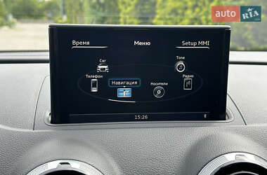 Хэтчбек Audi A3 2016 в 