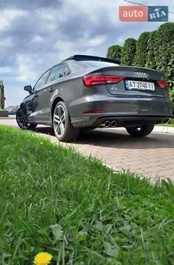 Седан Audi A3 2017 в 