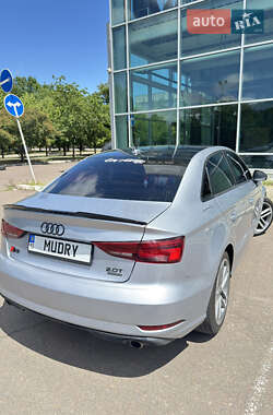 Седан Audi A3 2018 в 
