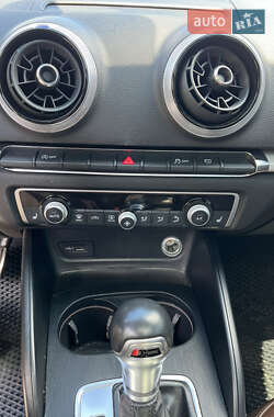 Седан Audi A3 2018 в 