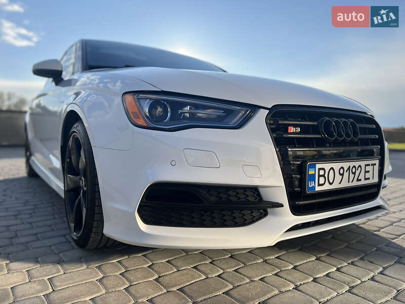 Седан Audi A3 2015 в Тернополі