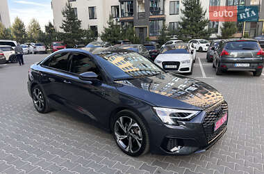 Седан Audi A3 2023 в 