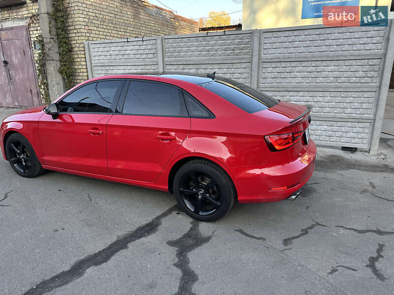 Седан Audi A3 2015 в Києві