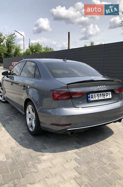 Седан Audi A3 2016 в 
