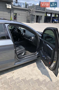 Седан Audi A3 2016 в 