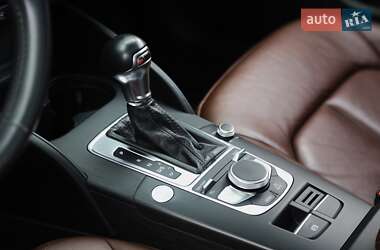 Седан Audi A3 2018 в 