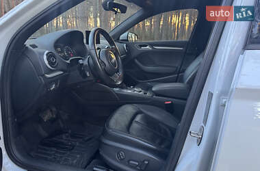 Седан Audi A3 2015 в 
