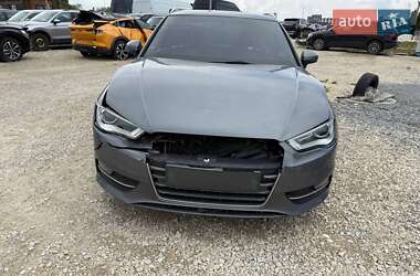 Хэтчбек Audi A3 2014 в 