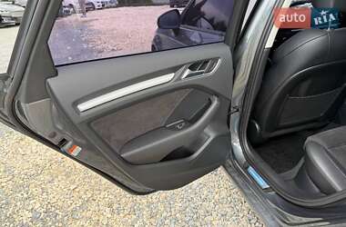 Хэтчбек Audi A3 2014 в 