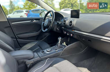 Седан Audi A3 2014 в 