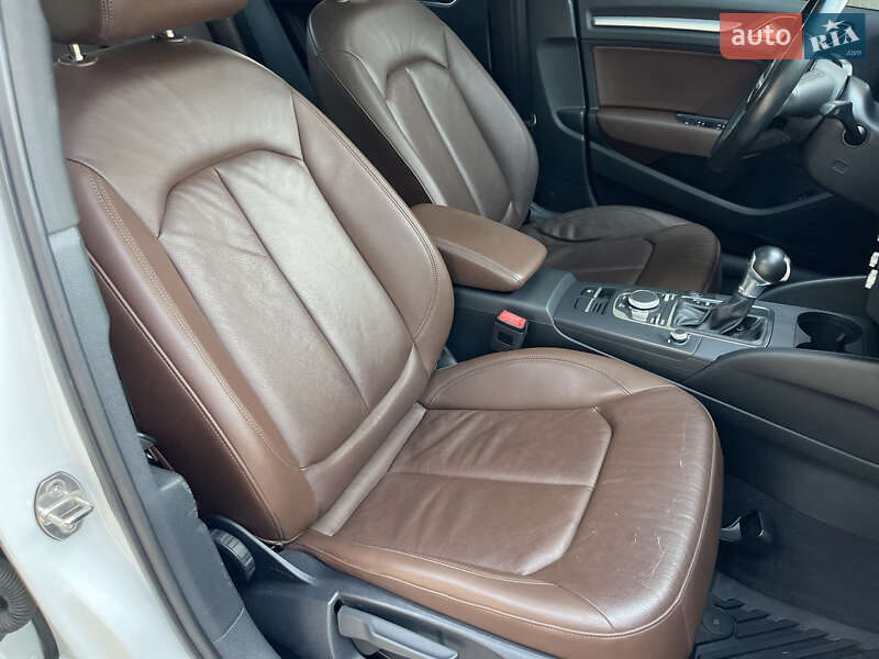 Седан Audi A3 2016 в Киеве