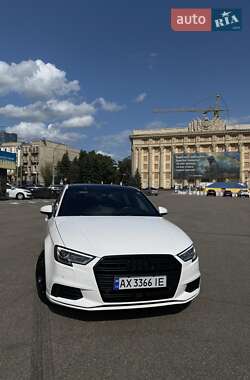 Седан Audi A3 2019 в Харкові