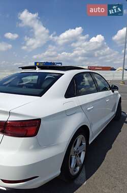 Седан Audi A3 2017 в 