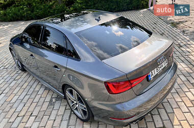 Седан Audi A3 2015 в 