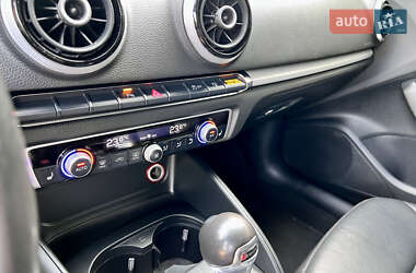 Седан Audi A3 2015 в 