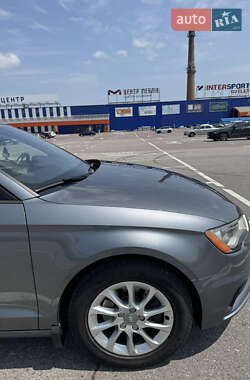 Седан Audi A3 2015 в 