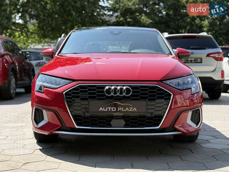 Седан Audi A3 2022 в Одессе
