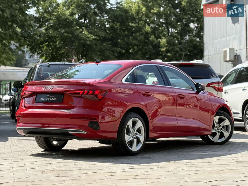 Седан Audi A3 2022 в Одессе