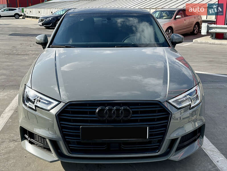 Седан Audi A3 2020 в Киеве
