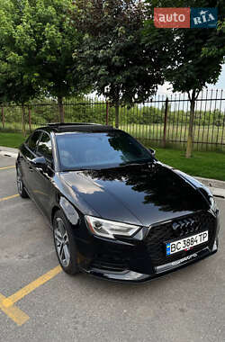 Седан Audi A3 2016 в 
