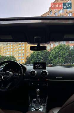 Седан Audi A3 2016 в 