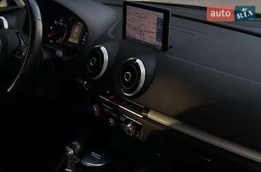 Седан Audi A3 2015 в 